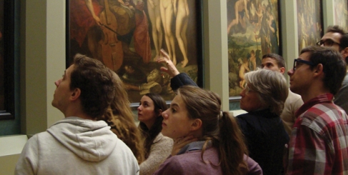 Nearly 80% of EAC graduates find work in art and culture in less than 6 months